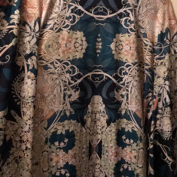 Blackmilk Mucha Black Swan Kimono - Picture 6 of 6